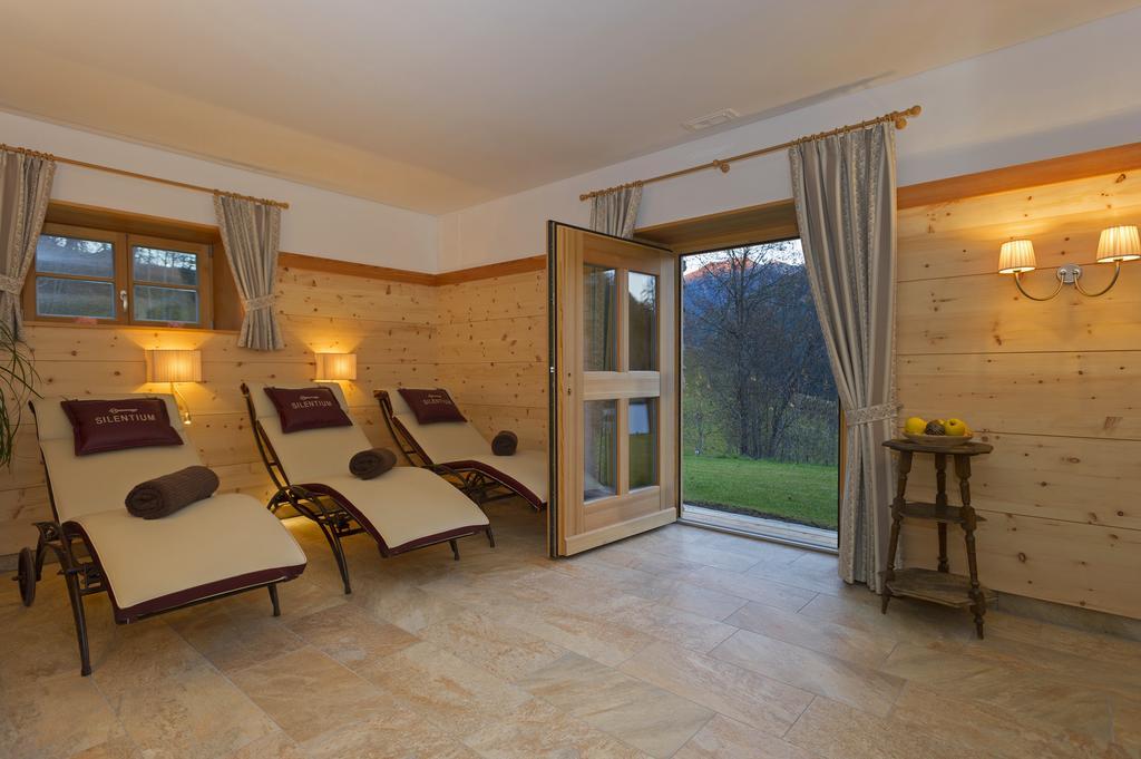 Silentium Dolomites Chalet Since 1600 Monguelfo-Tesido Exterior foto